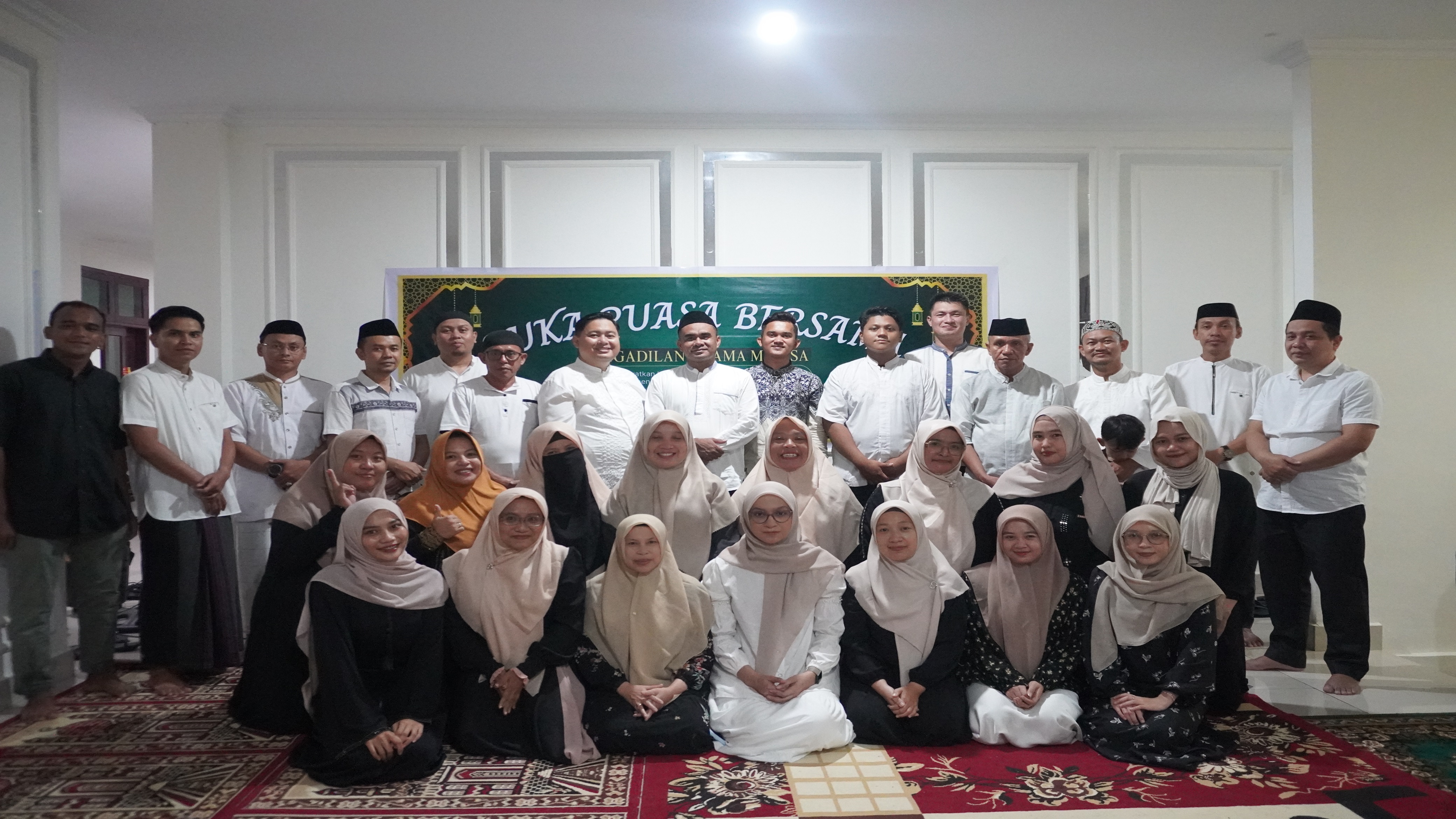 Keluarga Besar Pengadilan Agama Marisa Gelar Buka Puasa Bersama