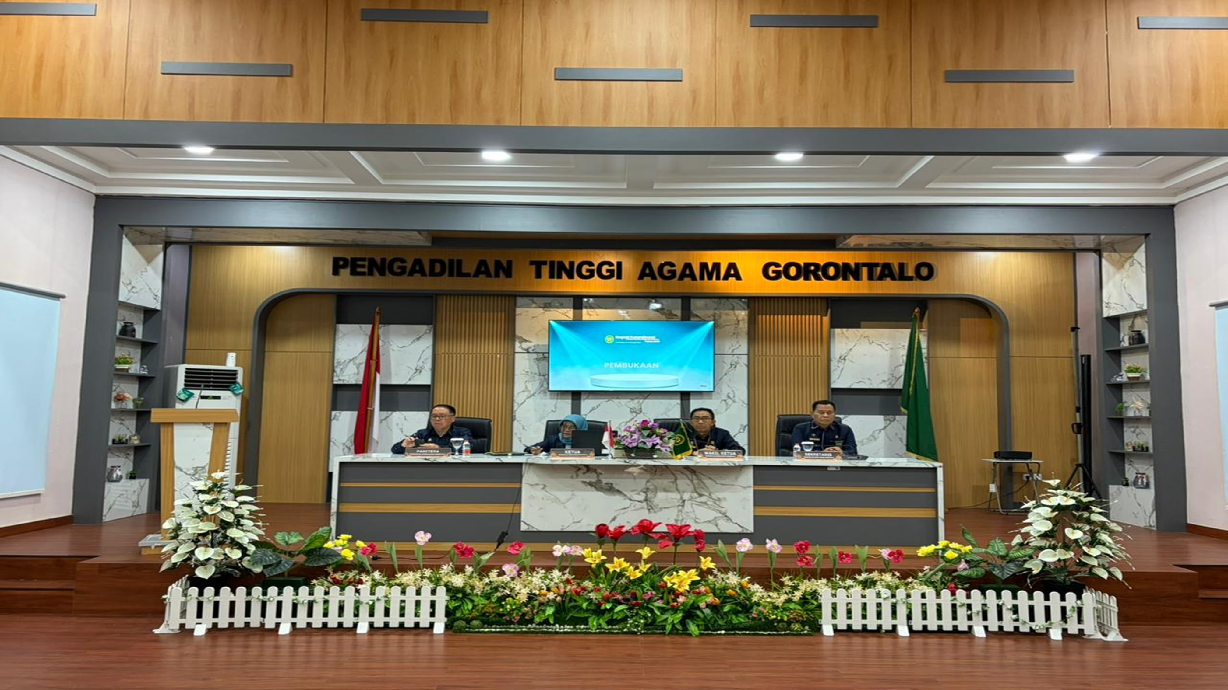 Pimpinan PA Marisa Hadiri Rapat Koordinasi Pengadilan Agama Sewilayah PTA Gorontalo