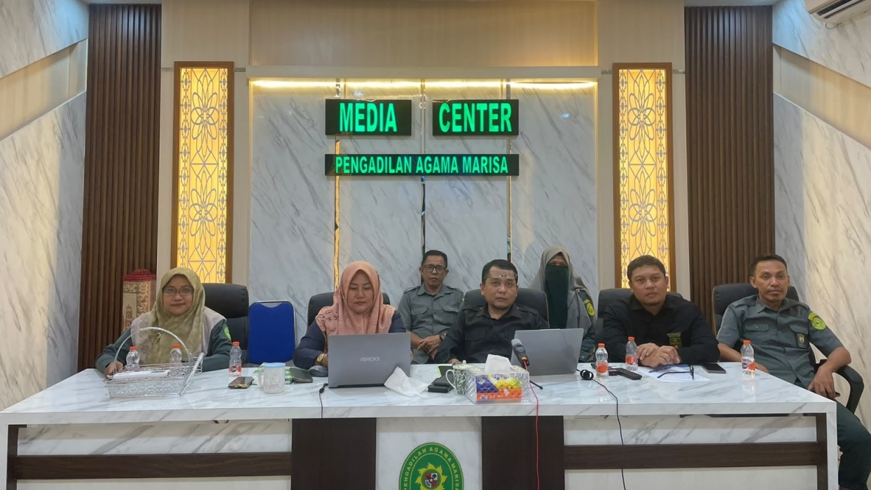 Fokus Tingkatkan Kualitas SDM, Pengadilan Agama Marisa Ikuti Pembinaan Kepegawaian MA RI Melalui Zoom Meeting